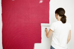 paint a light colour over dark walls
